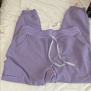 Figs Lavender Zamora Joggers Scrubs Petite
